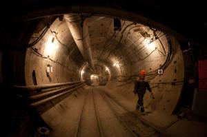 Смольный намерен ускорить строительство Фрунзенского радиуса метро