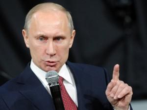 Владимир Путин поручил правительству вернуться к вопросу господдержки валютных ипотечников