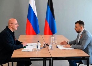 Дмитрий Чернышенко провел рабочую встречу с главой ДНР Денисом Пушилиным