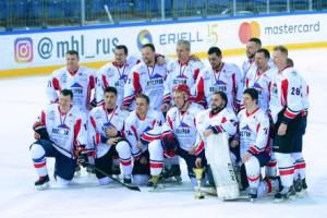 Строители сразились в хоккейном поединке с Федерацией хоккея Москвы