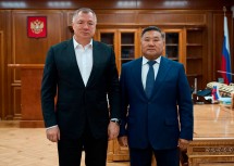 В Тыве обсудили развитие жилищного строительства и дорожной сети