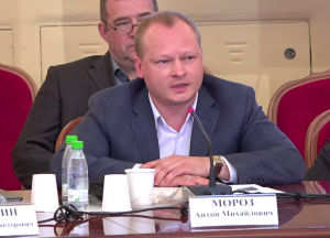 Антон Мороз рассказал депутатам о развитии строительного саморегулирования