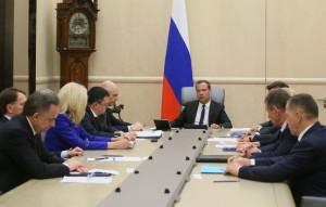 Дмитрий Медведев провел первое совещание со своими замами