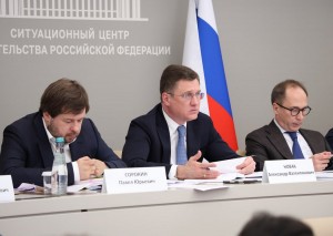 Александр Новак поручил обеспечить равномерное распределение топлива по регионам