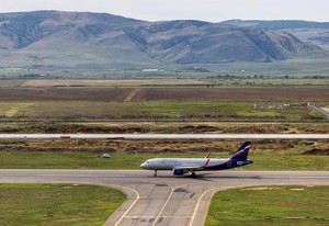 В аэропорту Махачкалы построена новая ВПП длиной 3,2 км