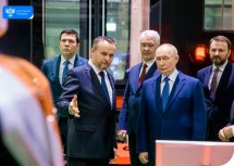 Владимир Путин ознакомился с отечественными разработками в области беспилотного транспорта