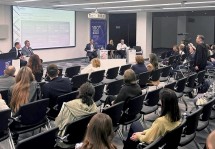 В Екатеринбурге обсудили внедрение ИИ, разработку правил саморегулирования и формирование государственного рейтинга
