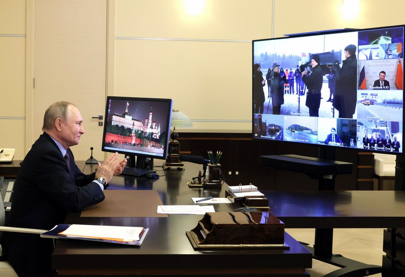 Владимир Путин принял участие в запуске новых объектов