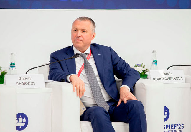 ФАС: договора на сумму 9,2 трлн рублей заключено с субъектами МСП в 2024 году