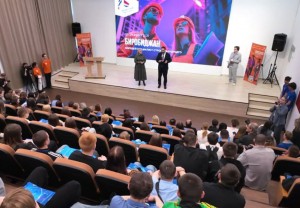 В Биробиджане обсудили подготовку кадров для строительной отрасли