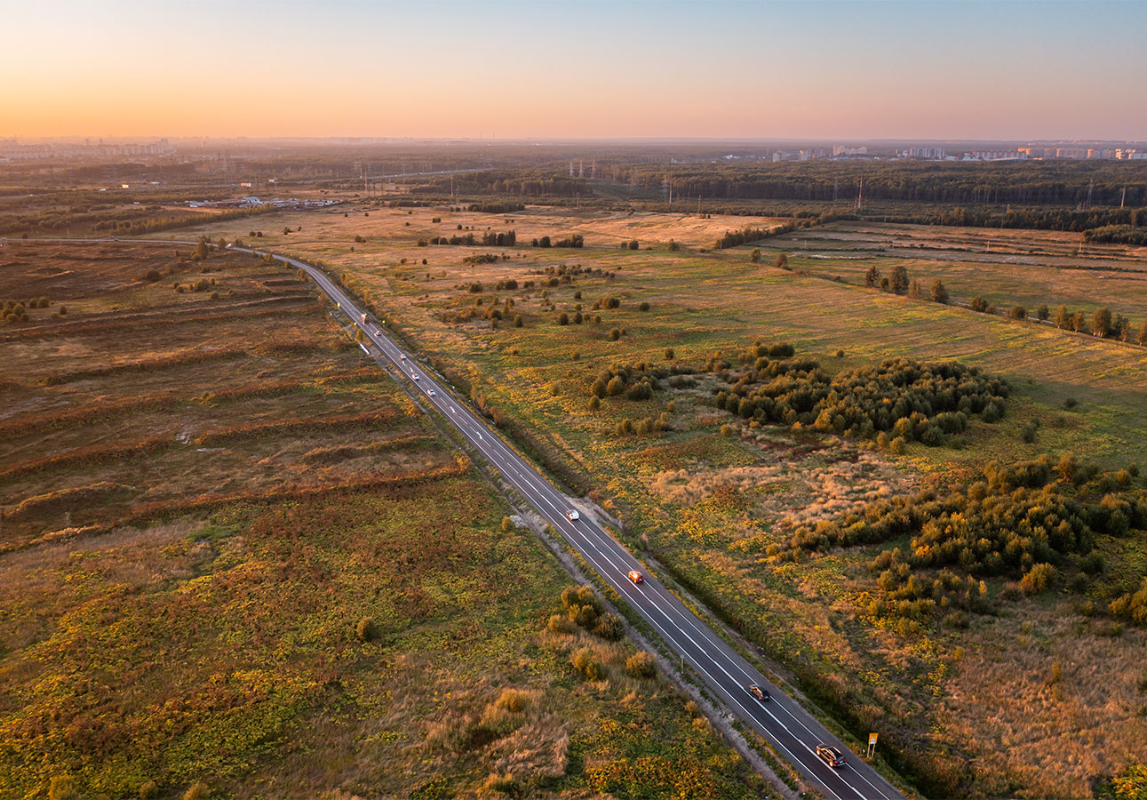 В Ломоносовском и Лужском районах Ленинградской области стартуют два крупных проекта по капитальному ремонту транспортной инфраструктуры