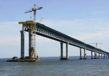 Строители Керченского моста досрочно соорудили опоры