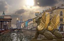В Петербурге одобрили реконструкцию моста с грифонами