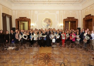 Строителям Петербурга вручили награды