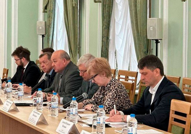 В Петербургской ТПП обсудили вопросы трудовой миграции