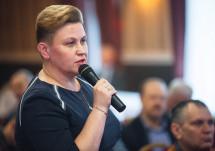 Анна Леонова предлагает НОСТРОЙ заняться законотворчеством