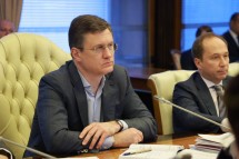 Александр Новак поручил проработать меры по стабилизации топливного рынка
