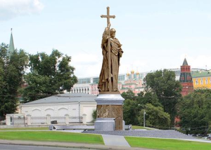 «Архнадзор» считает ошибкой установку памятника князю Владимиру на Боровицкой площади