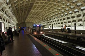 Более 50 проверок в месяц проводится на строящихся станциях метро