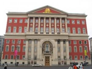 Правительство Москвы уходит в отставку